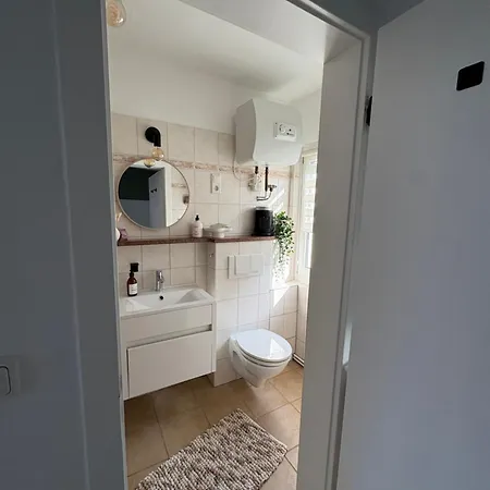 Petite Maison De * Poel